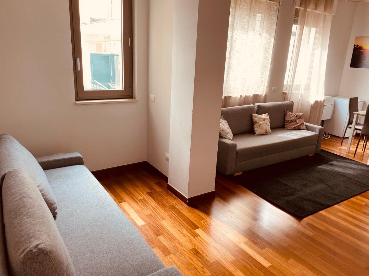 Berga Exclusive Suite 3 Бари Екстериор снимка