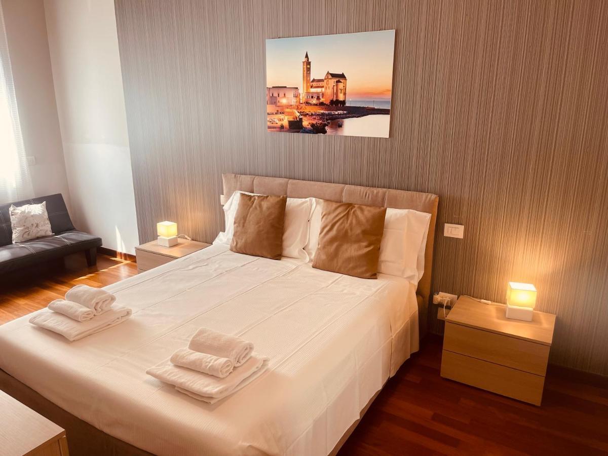 Berga Exclusive Suite 3 Бари Екстериор снимка