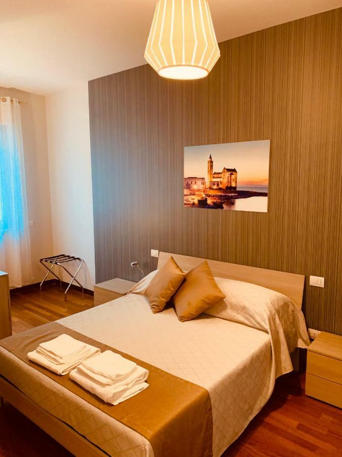 Berga Exclusive Suite 3 Бари Екстериор снимка